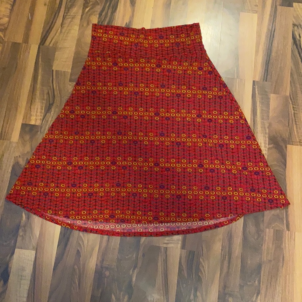 LuLaRoe large Azurs skirt.